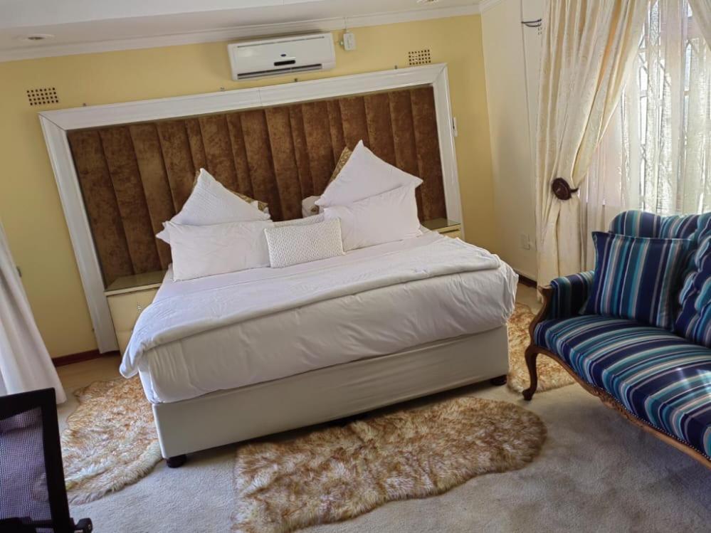 Obaa Sima Guest House Mthatha Exteriér fotografie